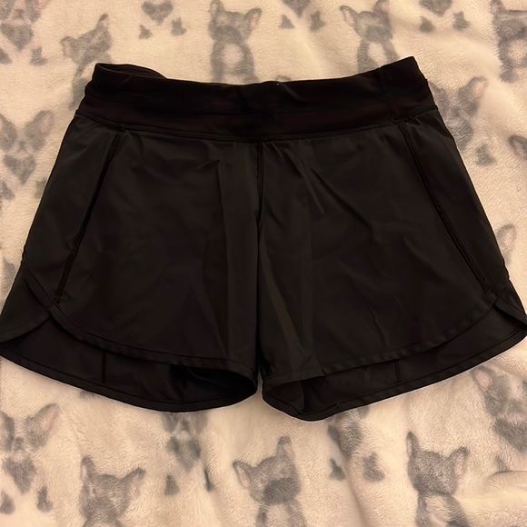 Ivivva workout shorts in black. Size 14 - Picture 1 of 7